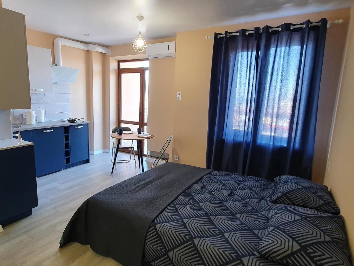 Calm Harbour Sea View Apartment Odesa Exterior foto